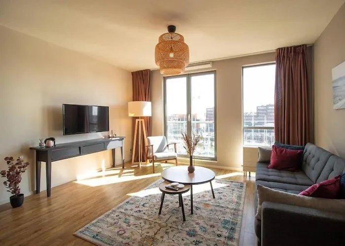 Harbour View Apartment